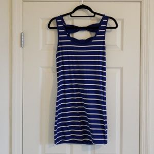 T shirt material dress with bow detail
